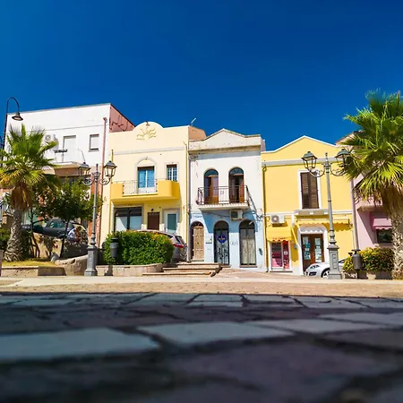 Followthesun- Fronte Mare Penzion Portoscuso